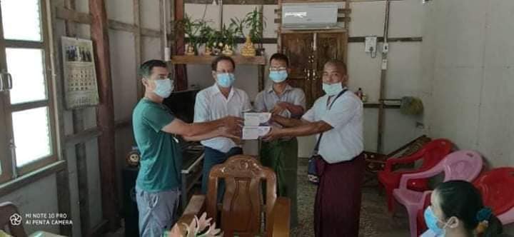 ကံမမြို့နယ်က စားဝတ်နေရေးခက်ခဲသူတွေကို သူတို့လှူဒါန်းကြပြီ ကံမမြို့နယ်က စားဝတ်နေရေးခက်ခဲသူတွေကို သူတို့လှူဒါန်းကြပြီ