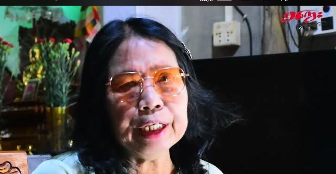သူ့ရဲ့ ကဗျာပန်းပွင့်သူနဲ့ အလွမ်းပြာည